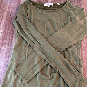 Vince XS green long-sleeved t-shirt